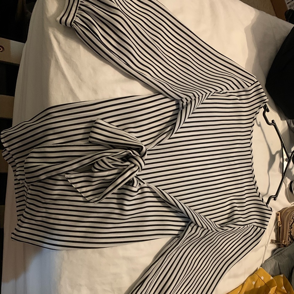 Apt 9 dress shirt